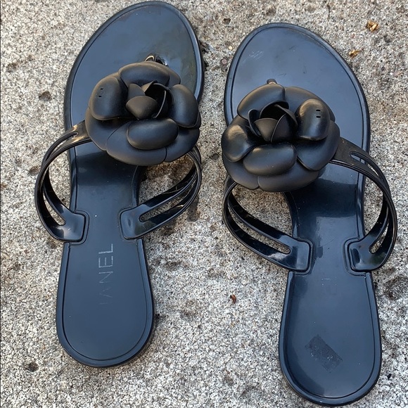 chanel black jelly sandals
